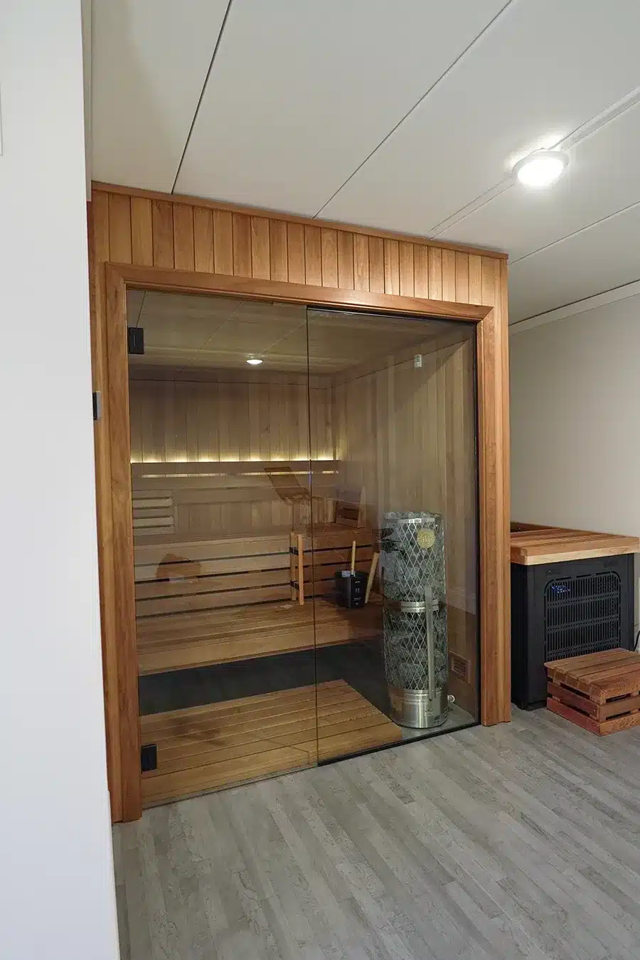 left outside of thermo-aspen sauna with all glass front