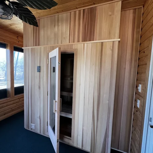 Custom cedar sisu sauna 5 x 7